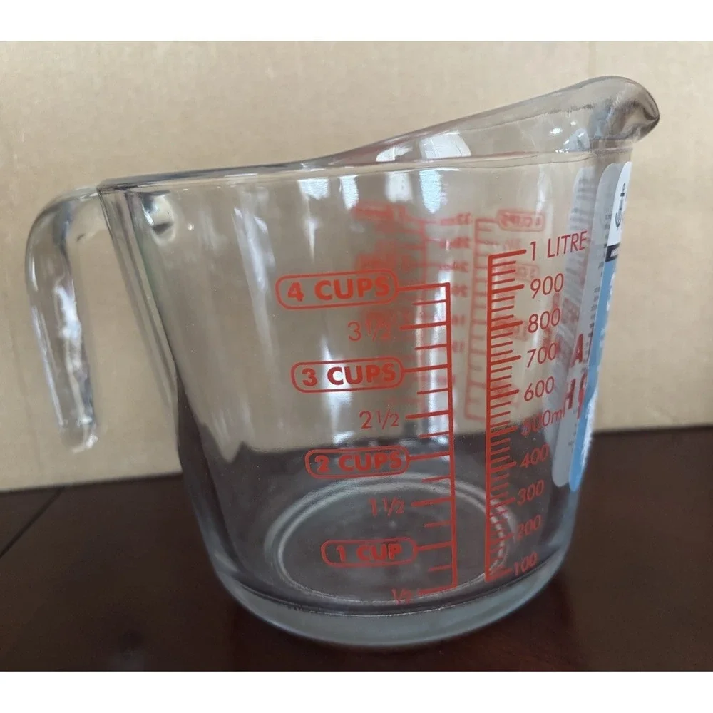 ANCHOR HOCKING 4-Cup, 32oz, 1 Liter MEASURING CUP - Heavy Glass, Microwave Safe